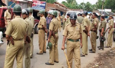 मुर्शिदाबाद और पुरुलिया में राम नवमी जुलूस के दौरान पत्थरबाजी और आगजनी, बिगड़े हालात 