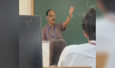 यूनिवर्सिटी में आतंकवादी कहकर क्लास में मुस्लिम छात्र को दी गाली, प्रोफेसर सस्पेंड, वीडियो वायरल होने से बवाल