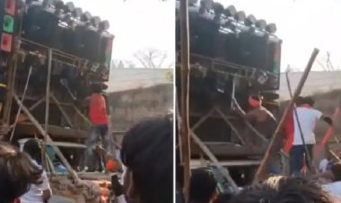 झारखंड के हजारीबाग में रामनवमी जुलूस में हिंसा, 2 लोगों की गई जान, पांच की हालत गंभीर