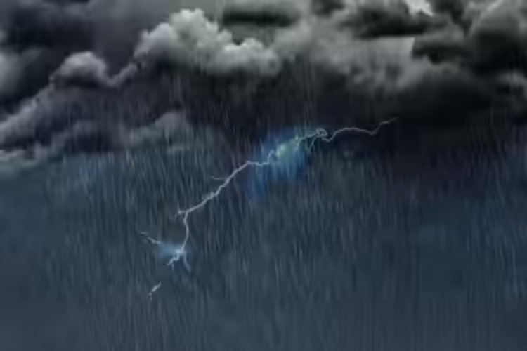 आंधी-बारिश एक साथ, इन 9 राज्यों में IMD का अलर्ट, जानिए देशभर का हाल