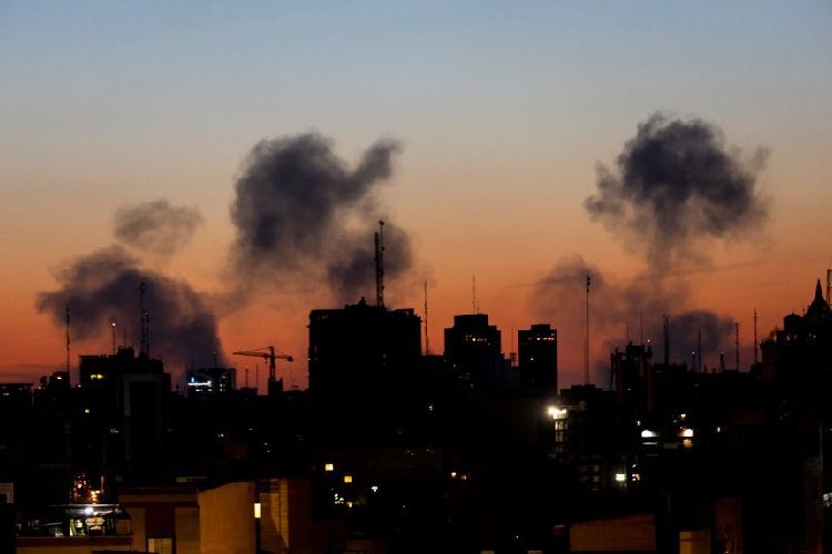 Iran War: यूएस-इजरायल हमलों के आठवें दिन क्या-क्या हुआ?