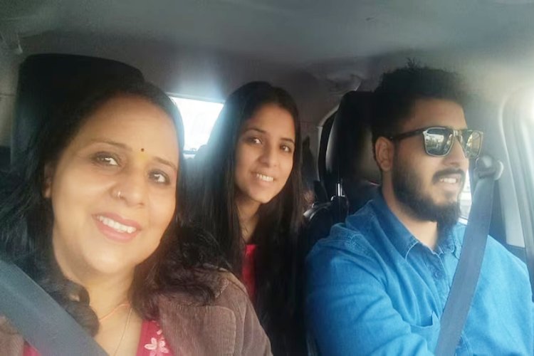 इंस्टाग्राम ब्रेकअप के बाद जुड़वां बहन को 40 से ज्यादा बार चाकू मारा, मां पर भी हमला