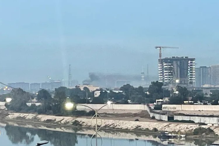 Iran War: खार्ग द्वीप पर हमलों के बाद IRGC ने दी डराने वाली धमकी, अबू धाबी, बहरीन, कुवैत निशाने पर