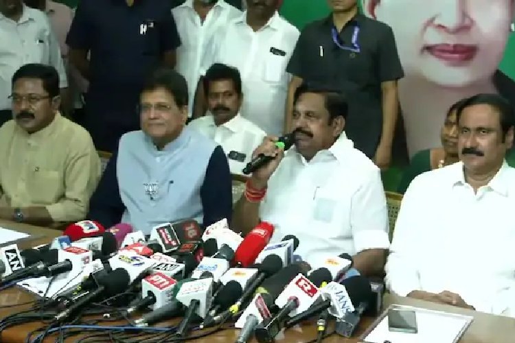 AIADMK और BJP में सीटों का हुआ बंटवारा, 234 में से किसे कितनी सीटें मिली...