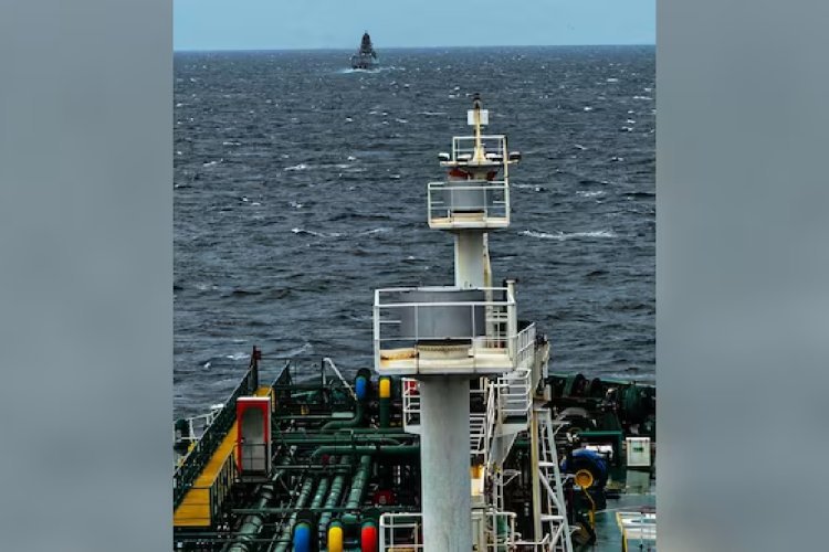 होर्मुज बंद होने के बीच गुजरात के कांडला पोर्ट पर पहुंचा LPG जहाज 'जग वसंत'