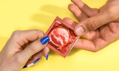 अमेरिका-ईरान- इजरायल जंग की वजह से कंडोम 50% तक हो सकते हैं महंगे