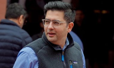 राघव चड्ढा को राज्यसभा से डिप्टी लीडर पद से हटाया गया, AAP में दरार की अटकलें तेज