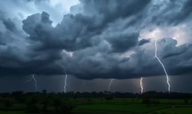 मौसम का रौद्र रूप! आज पूरे भारत में भारी बारिश, ओले और तूफान की चेतावनी!