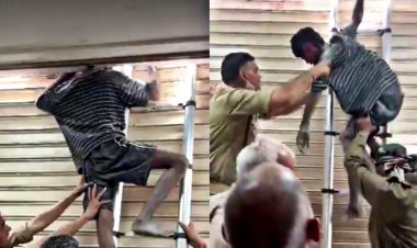Ghaziabad Viral Video : चोरी करने क्लीनिक में घुसा चोर, शटर और कंक्रीट में फंसा गला, फायर टीम ने किया रेस्क्यू, देखें मजेदार वीडियो