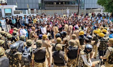 83 जगह शांत, लेकिन 5 जगहों पर बवाल क्यों?व्हाटसअप ग्रुप, क्यूआर कोड और साजिश का जाल? पुलिस जांच में खुले बड़े राज