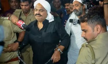 अतीक अहमद की कब्र भी योगी राज़ में सुनी, ना पत्नी ना समर्थक ? हथियारों से खेलने वाला अतीक एक फूल को तरसा