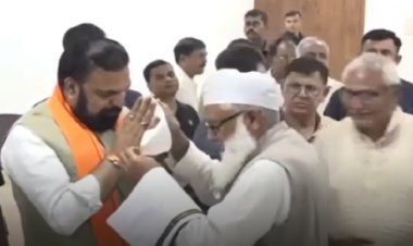 टोपी से इनकार पर गमछा है स्वीकार, नए सीएम सम्राट ने छेड़ी बिहार में नई बहस