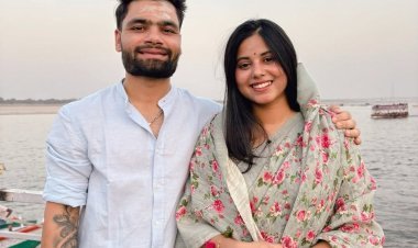 मंगेतर प्रिया सरोज के साथ काशी पहुंचे रिंकू सिंह, काशी विश्वनाथ का किया दर्शन, गंगा आरती में हुए शामिल