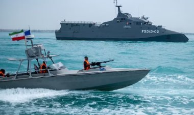 होर्मुज में दो जहाजों पर ईरान ने हमला कर किया सीज, एक आ रहा था गुजरात