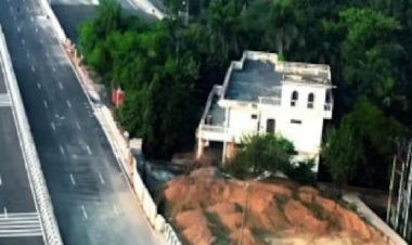 दिल्ली-देहरादून एक्सप्रेसवे पर चीन की 'नेल हाउस' वाली जिद देखी गई