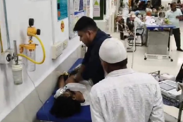 मध्य प्रदेश के खंडवा में सांप के डसने से मशहूर स्नेक कैचर की मौत, पूरे इलाक में गम का माहौल