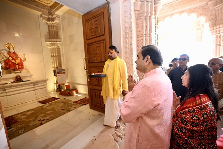 अयोध्या में गौतम अदाणी ने दोहराया आस्था और सेवा का संदेश, भारत की परंपराओं को किया नमन