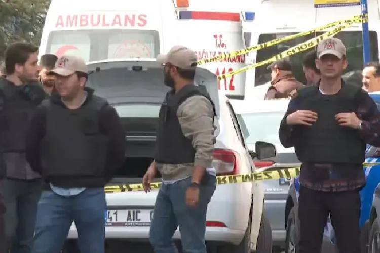 इस्तांबुल में इजरायली वाणिज्य दूतावास के बाहर गोलीबारी में 2 हमलावर मारे गए