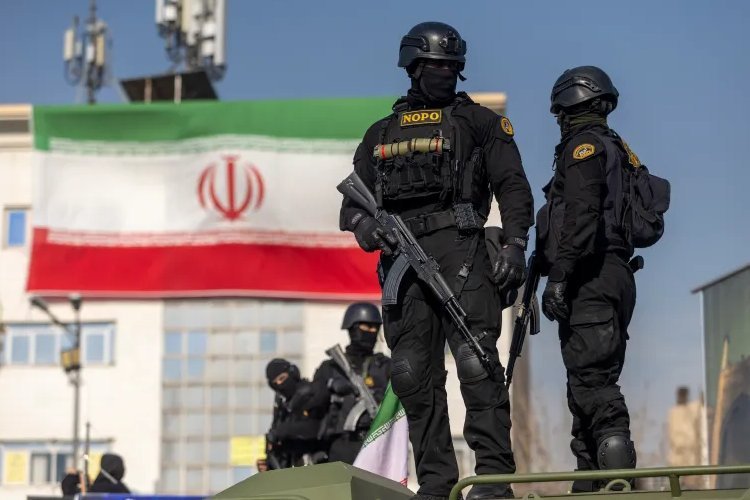 ईरानी सेना ने संभाला मोर्चा, क्या फिर होगा महायुद्ध? इस बार नॉर्थ कोरिया का कूदना तय!