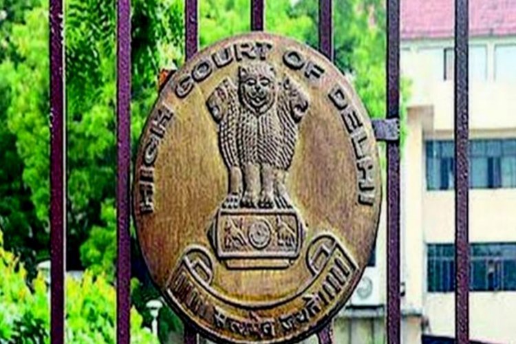 SC-ST एक्ट पर दिल्ली हाई कोर्ट का बड़ा फैसला, सिर्फ दुर्व्यवहार से नहीं बनेगा मामला, एफआईआर के लिए जरूरी ये तथ्य