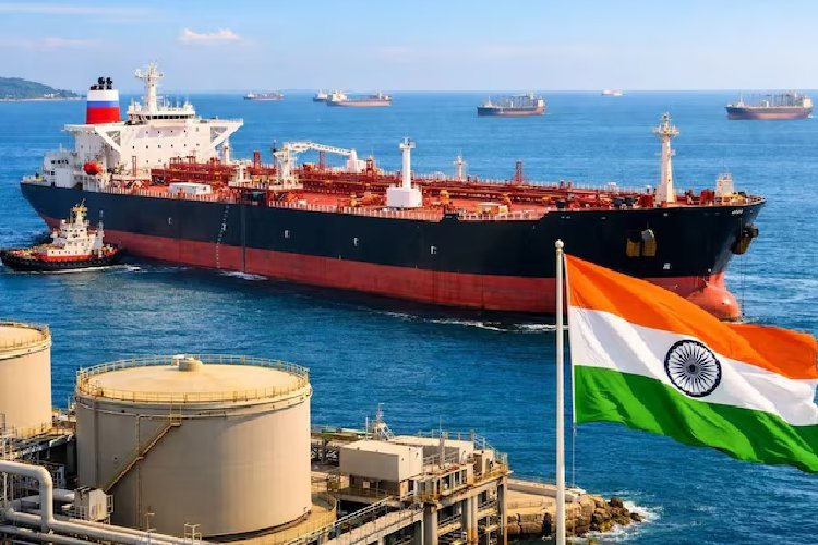 अमेरिकी छूट खत्म होने के बावजूद रूसी तेल और LPG खरीदता रहेगा भारत