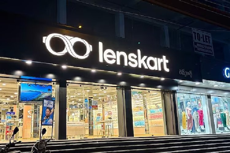 बिंदी, तिलक, हिजाब सबका स्वागत: लेंसकार्ट ने बैकलैश के बाद जारी किया नया स्टाइल गाइड