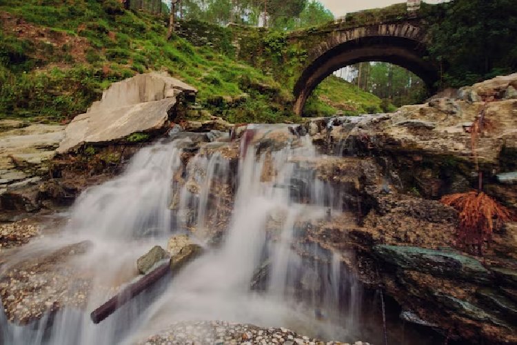 बीजेपी विधायक ने लैंसडाउन का नाम जसवंत गढ़ करने का किया विरोध, कहा- पर्यटन पर पड़ेगा बुरा असर