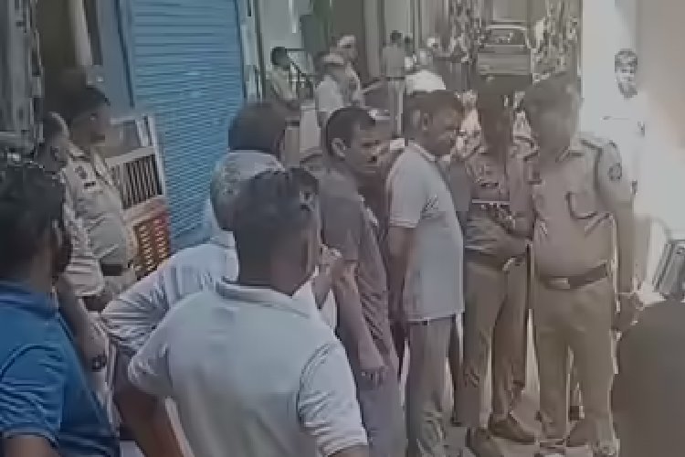 19 साल पुरानी दुश्मनी का खूनी अंत, बेटे ने पिता के हत्यारे को उतारा मौत के घाट