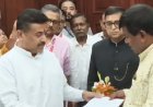 पश्चिम बंगाल के मुख्यमंत्री शुभेंदु अधिकारी ने नंदीग्राम से इस्तीफा दे दिया