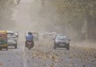 90 किमी/घंटे की आंधी-तूफान के साथ भारी बारिश का अलर्ट, 16 राज्यों में येलो-ऑरेंज चेतावनी