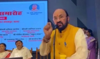 'जॉनी-जॉनी' विवादों में, UP के मंत्री बोले- झूठ बोलने का पाठ सिखाती है यह नर्सरी राइम!