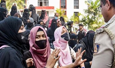 कर्नाटक सरकार का बड़ा फैसला: स्कूल-कॉलेज में हिजाब बैन वापस, धार्मिक पहचान के प्रतीक पहनने की मिली छूट