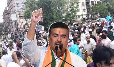 ‘सड़क खाली करो’ आदेश पर भड़के नमाजी, सुभेंदु राज में कोलकाता की सड़कों मुस्लिमों पर हाई वोल्टेज हंगामा, पुलिस ने दर्ज किया FIR