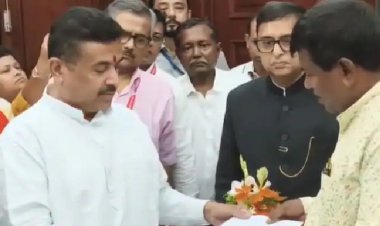 पश्चिम बंगाल के मुख्यमंत्री शुभेंदु अधिकारी ने नंदीग्राम से इस्तीफा दे दिया