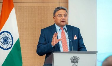 नॉर्वे में भारतीय राजनयिक का करारा जवाब! IFS सिबी जॉर्ज ने पत्रकार को दिया मुंहतोड़ जवाब, सोशल मीडिया पर हो रही तारीफ