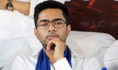 देश छोड़कर नहीं जा सकेंगे अभिषेक बनर्जी, कोलकाता हाईकोर्ट से अभिषेक बनर्जी की गिरफ्तारी पर रोक, जांच रहेगी जारी