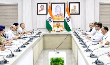 स्टंटबाजी, नशे में ड्राइविंग और ओवरलोडिंग पर सख्त कार्रवाई, CM योगी का सड़क सुरक्षा को लेकर सख्त निर्देश
