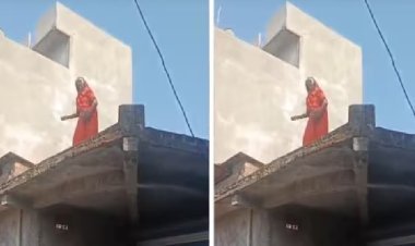 अतिक्रमण हटाने गई टीम पर छत से लाल मिर्च पाउडर का हमला! जान बचाकर भागे अधिकारी