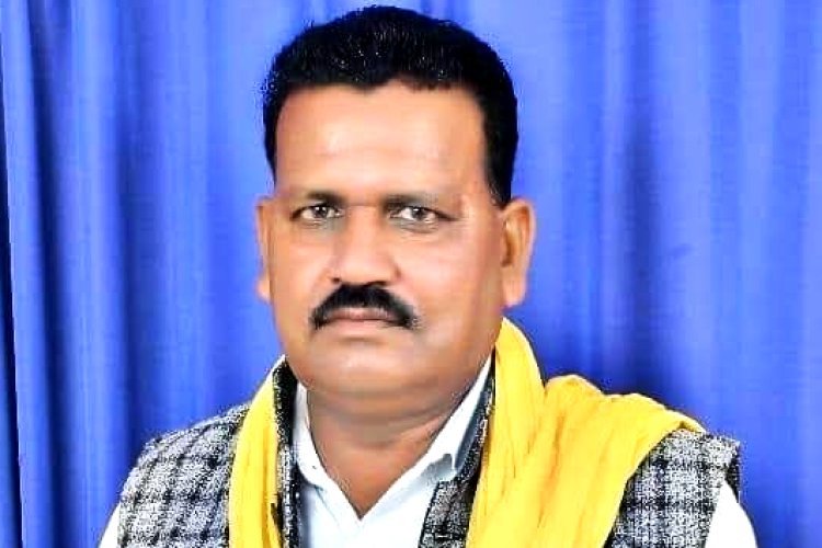 2027 से पहले बड़ा सियासी खेल! सुभासपा के प्रदेश अध्यक्ष प्रेम चंद्र कश्यप ने छोड़ी पार्टी