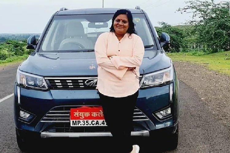 ''आई लव यू, एक मौका दे दो...'' MP प्रशासनिक अधिकारी लक्ष्मी गामड़ की वायरल व्हाट्सएप चैट लीक