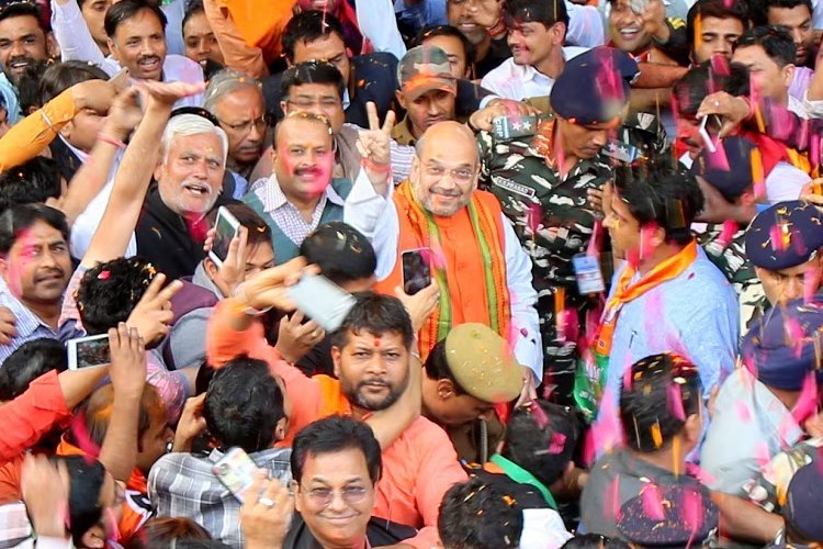 केरल में बिरयानी की महा-दावत! दिल्ली भाजपा दफ्तर में तली जा रही पुड़ियां, TMC कार्यकर्ता नाराज