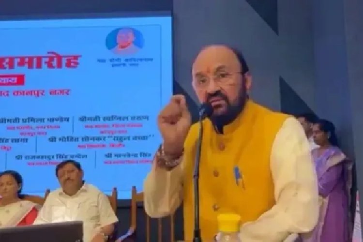 'जॉनी-जॉनी' विवादों में, UP के मंत्री बोले- झूठ बोलने का पाठ सिखाती है यह नर्सरी राइम!