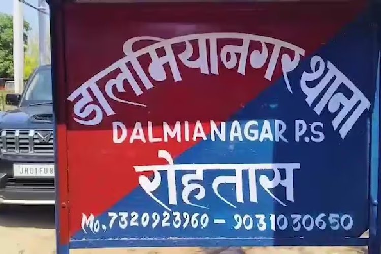 महिला ने परिवार की पाबंदियों से परेशान होकर अपना अपहरण फर्जी बताकर माता-पिता को फंसाने की कोशिश की