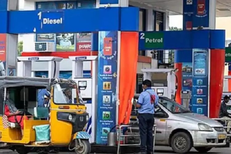 भारत सरकार ने LPG, पेट्रोल और डीजल की उपलब्धता को लेकर दिया बड़ा आश्वासन