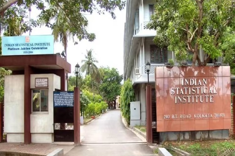 कोलकाता पुलिस का बड़ा एक्शन... बांग्ला पक्ष के संस्थापक गर्गा चटर्जी 4 दिन हिरासत में