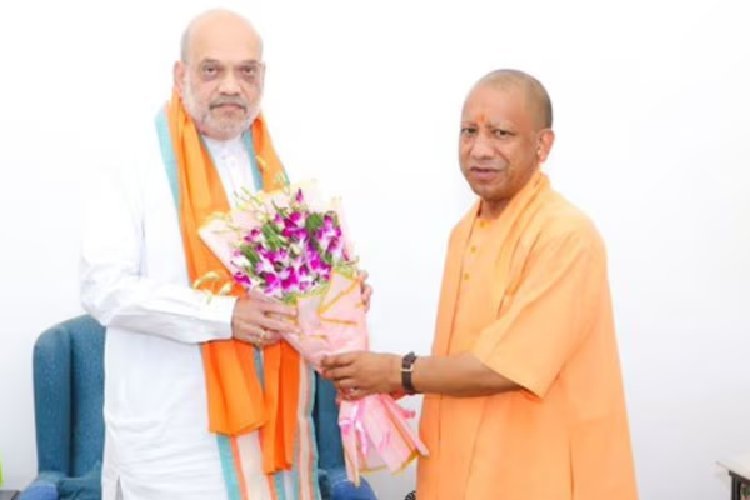 दिल्ली में अमित शाह से मिले योगी, नए मंत्रियों के विभागों का बंटवारा जल्द