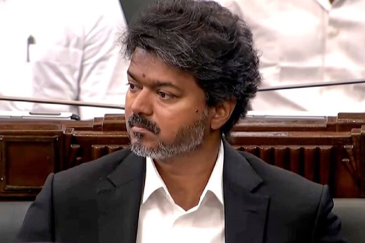 मुख्यमंत्री बनते ही थलापति विजय पर भारी संकट! AMMK चीफ दिनाकरन बोले - मंत्री बनाया तो CBI जांच कराएंगे