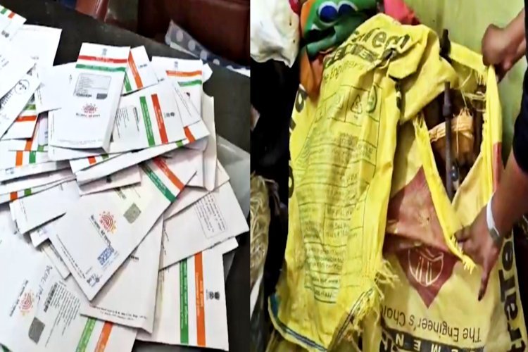 कोलकाता में TMC दफ्तर पर रेड, जमीन डील पेपर और आधार कार्ड का जखीरा बरामद, ऑफिस से चलता था नेटवर्क