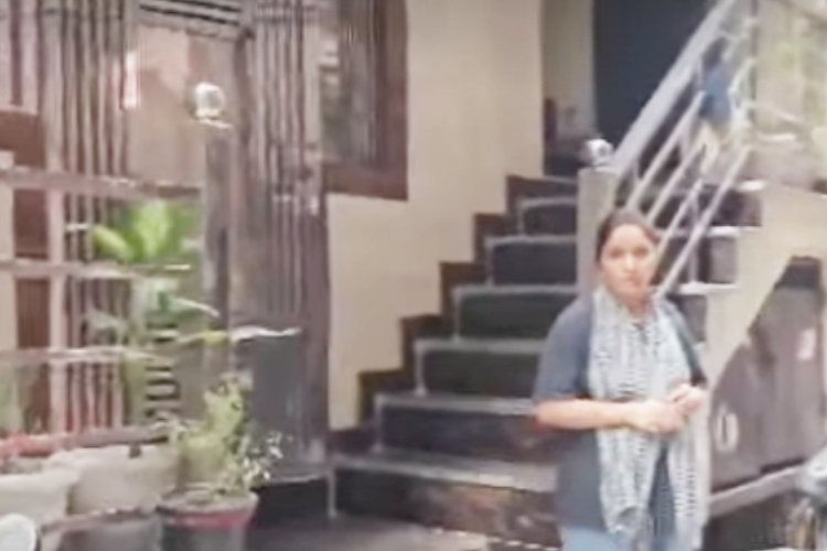 दिल्ली में चौंकाने वाला मामला, पत्नी और सास ने मिलकर पति को जिंदा जलाया!
