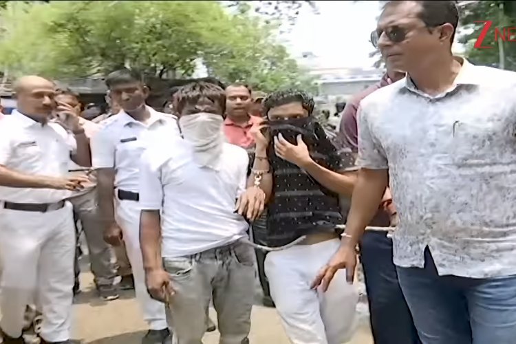 दोबारा पत्थर नहीं मारेंगे....योगी स्टाइल में निकला कोलकाता बवाल में पत्थरबाजों का जुलूस